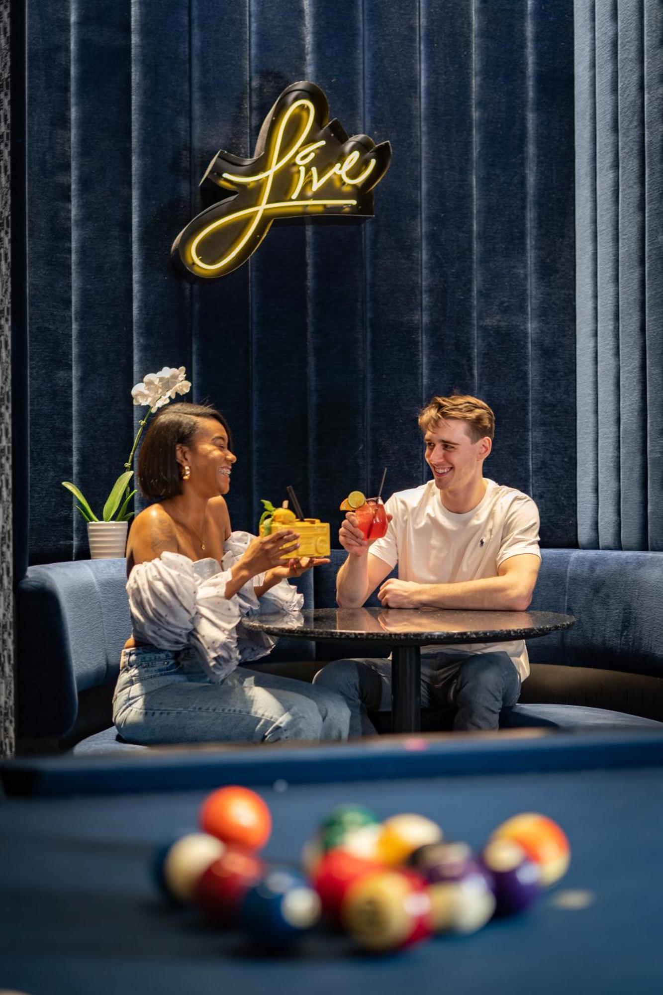 Aloft Chicago Mag Mile Hotel Bagian luar foto